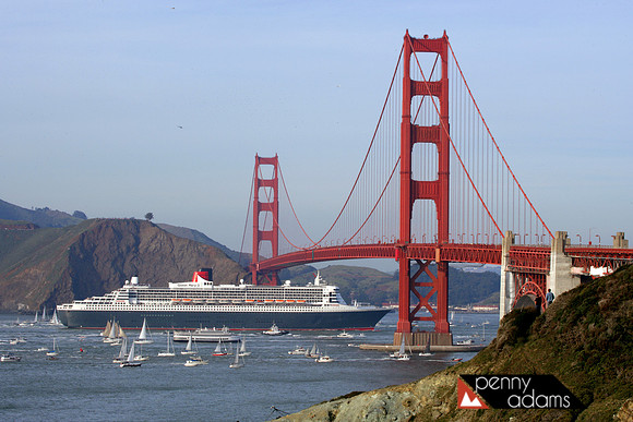 Queen Mary II Sailing Under the Golden Gate Bridge, San Francisco, Febuary 2007